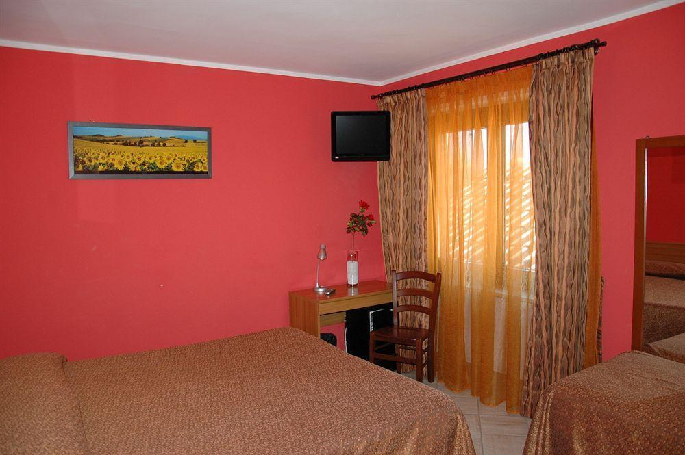Hotel&Restaurant Armanac De Toubie Arnad Exterior photo